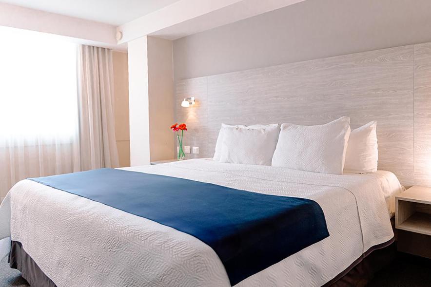 Kasa Hotel & Suites Irapuato Ngoại thất bức ảnh